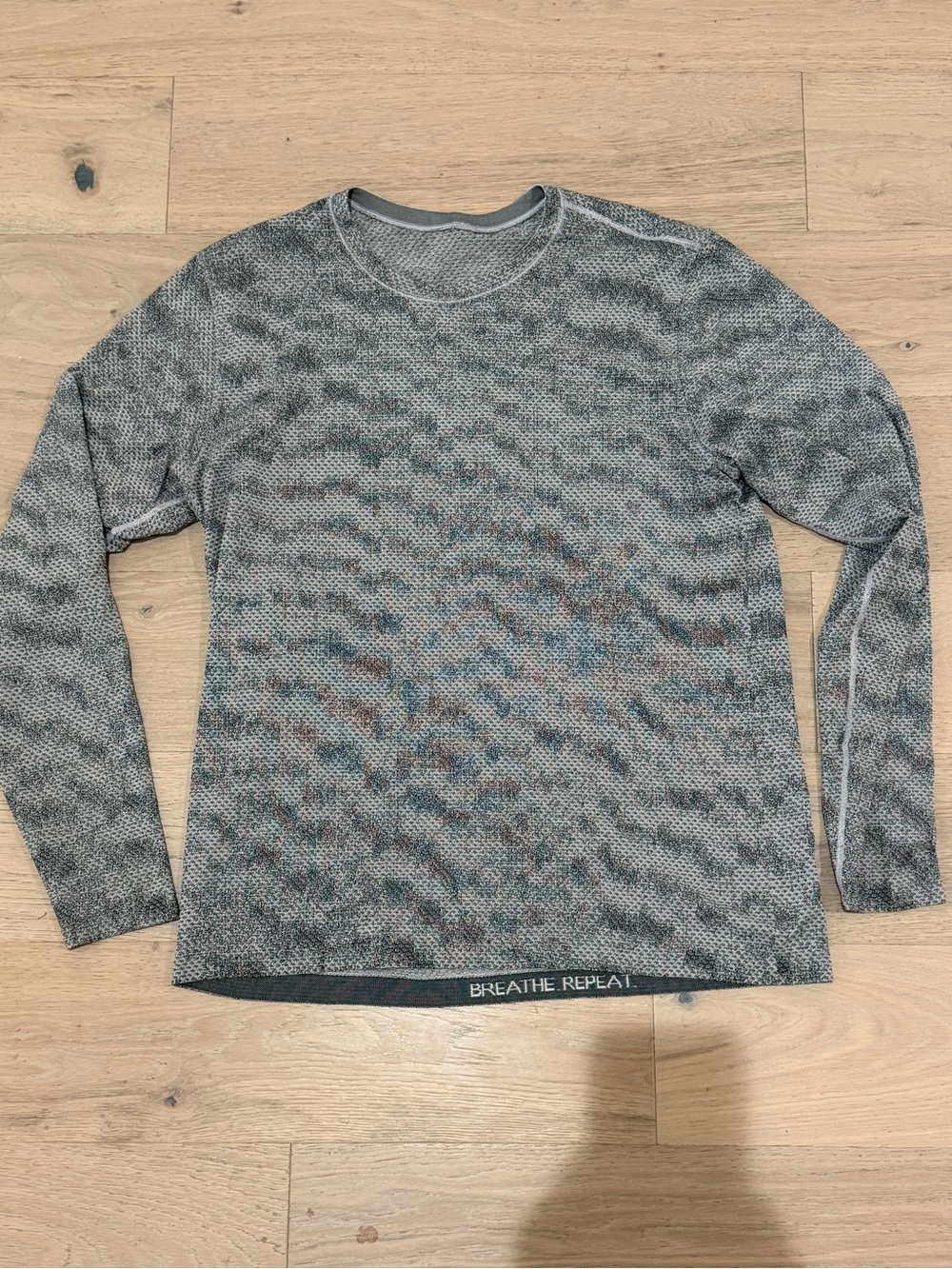 Lululemon long sleeve size XL